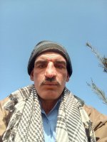 Une photo d’un participant qui veut faire connaissance et se marier