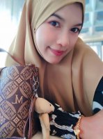 Une photo d’un participant qui veut faire connaissance et se marier