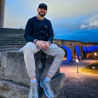 Une photo d’un participant qui veut faire connaissance et se marier